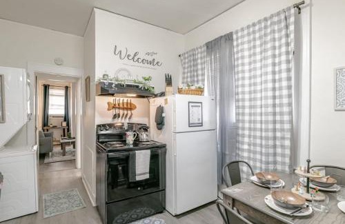 Hannon Park Apartment | Pet-Friendly Midtown Retreat - Hannon Hideaway Unit B