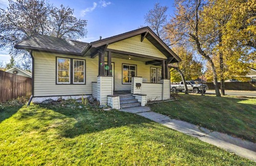 Central - Terry House | Inviting Montana Home with Grill, Near Lake Elmo & Family-Friendly