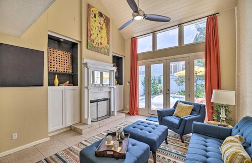 Neartown House | Inviting Montrose Townhome with Private Pool for Families