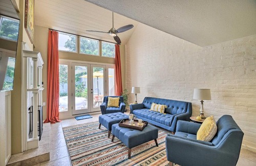 Neartown House | Inviting Montrose Townhome with Private Pool for Families