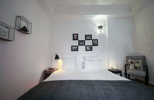 Sidi Ben Slimane El Jazouli Bed & Breakfast | Elegant Moroccan Riad & Spa with Pool in Marrakech
