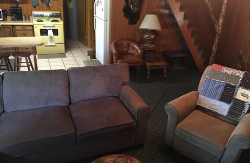 Duck Creek Village Cabin | Idyllic Mountain Cabin Near Zion & Bryce with Hot Tub