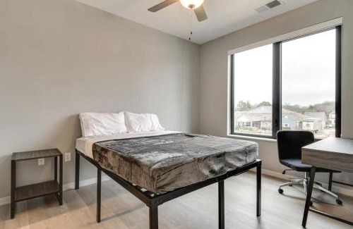 Bloomington Apartment | Cozy New Apartment with Child-Friendly Amenities
