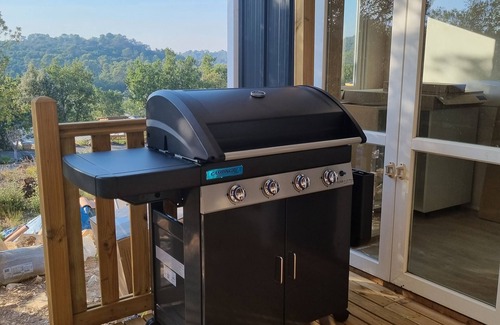 Rocbaron House | Cozy Mobile Home with Pool, Spa & Pet-Friendly Amenities