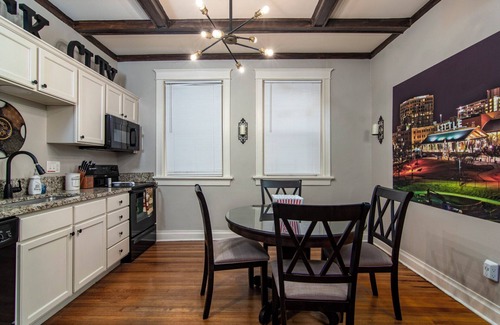 Downtown Little Rock Apartment | Stylish Downtown Apartment Near Attractions in Little Rock