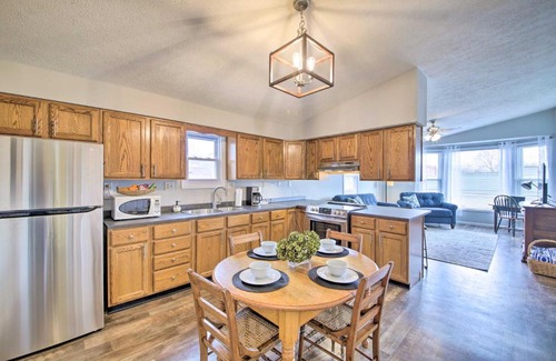 Noblesville House | Inviting Noblesville House - Steps from Downtown Fun!