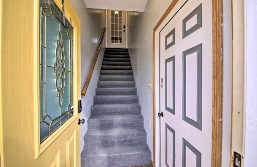 Noblesville House | Inviting Noblesville House - Steps from Downtown Fun!