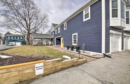 Noblesville House | Inviting Noblesville House - Steps from Downtown Fun!