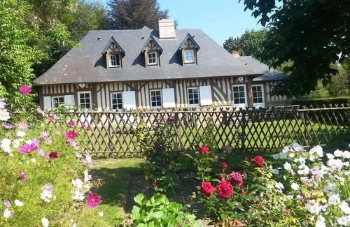 Saint-Hymer House | Beautiful Normandy Retreat Near Deauville with Pool & Spa