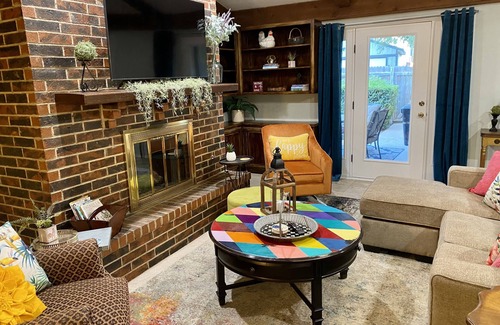 Amarillo House | Family-Friendly Escape Near I-40 with Kitchen Amenities