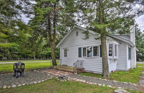Old Forge House | Charming Old Forge Home - Walk to Town & River!