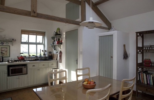 Clonakilty Cottage | Idyllic Oceanfront Studio Cottage with Spa & Pool Access