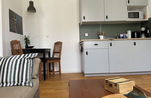 Elsfleth Apartment | Cozy Old-Style Apartment in Seafaring Elsfleth - Rated 9.8