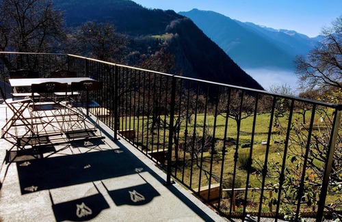 Montaimont Ski Chalet | Cozy Wooden Cottage with Spa & Child-Friendly Amenities