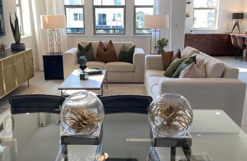 Edenvale House | Top-Rated One Bedroom in Modern Suburban Retreat