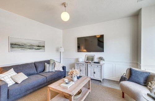 Sunset Heights House | Family-Friendly Orem Townhome Steps from BYU - Rated 10/10