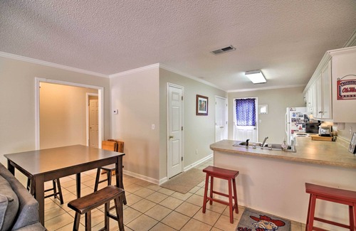 Oxford Cottage | Inviting Oxford Home with Kitchen, Steps from Ole Miss
