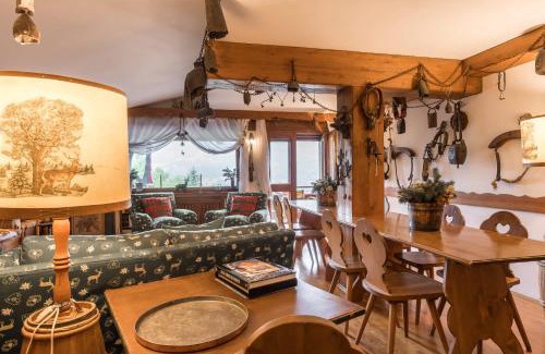 Cortina d'Ampezzo Apartment | Charming penthouse with breathtaking views