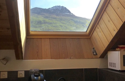 Forville Apartment | Pet-Friendly Penthouse with Garden Near Ski Slopes 10/10
