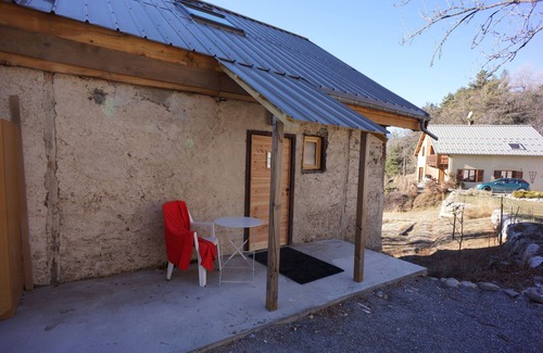 Forville Apartment | Pet-Friendly Penthouse with Garden Near Ski Slopes 10/10
