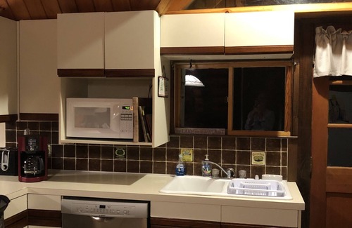 Freedom Cabin | Pet-Friendly Retreat with Lake Views at Ossipee Lake
