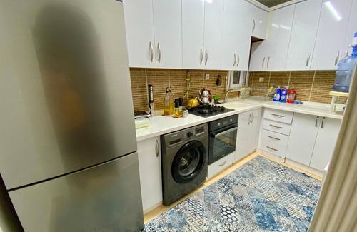 Topkapi Apartment | Charming Private Room in Central Fatih, Istanbul [JUST FOR MEN]