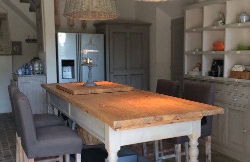 Preconil House | Charming Village Retreat with Private Garden and Pool