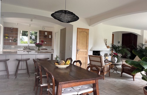 Tourrettes-sur-Loup Villa | Serene Neo Provencal Villa with Pool and Olive Trees