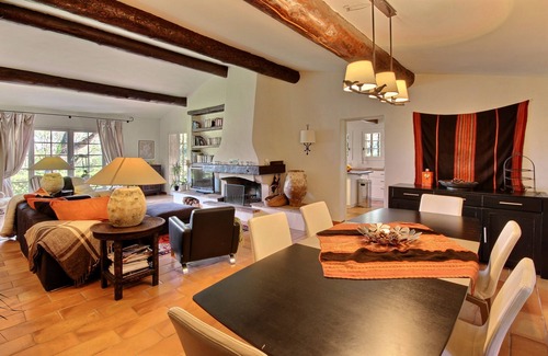 Biot House | Elegant Provencal Villa in Biot with Ocean View & Spa