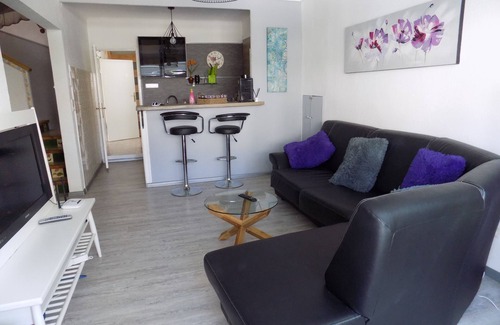 L'Escala House | Tranquil Villa with Pool, 600m from Beach - Rated 9.6/10