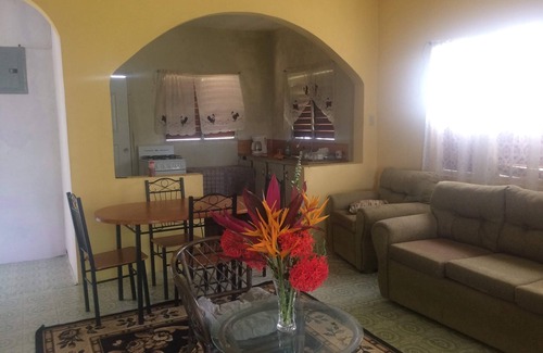 Orange Bay House | Serene Mountain Villa: Experience Jamaica Like a Local