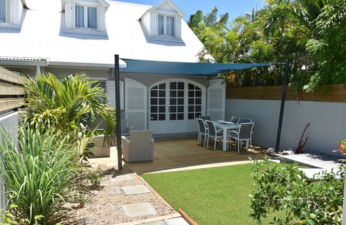 Etang Sale Les Bains House | Idyllic Terrace Retreat with Pool & Oceanfront Views