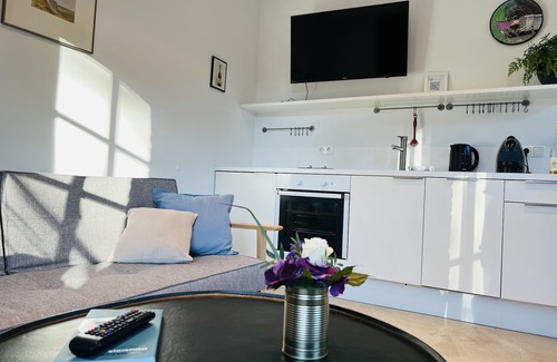 Osnabrueck Condo | Cozy Retreat Near the Old Town with Family-Friendly Amenities
