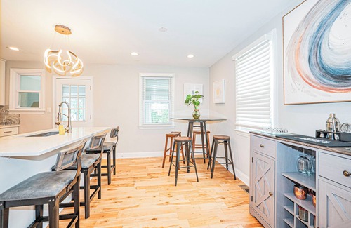 District Heights House | Charming & Relaxing 3BR Family-Friendly Stay in MD