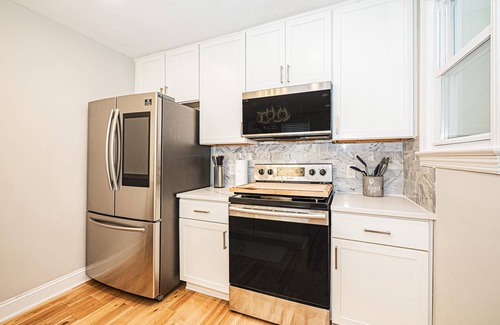 District Heights House | Charming & Relaxing 3BR Family-Friendly Stay in MD