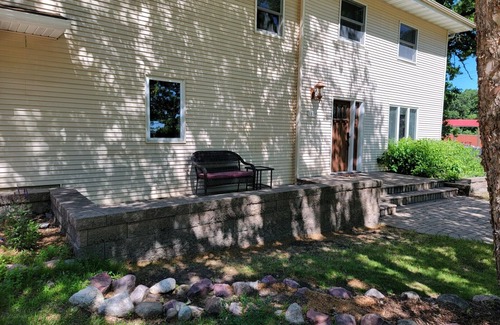 Spirit Lake House | Exceptional 4-Bedroom Retreat with Oceanfront Views