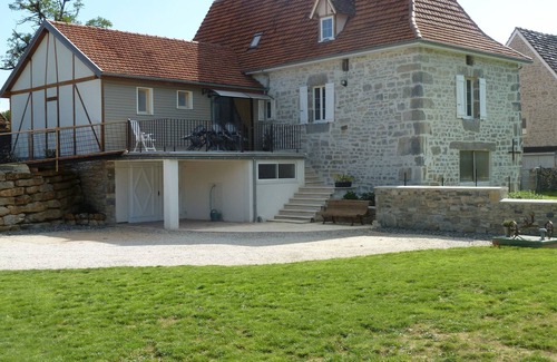Mayrinhac-Lentour House | Idyllic Stone House Retreat with Indoor Pool & Ocean Views