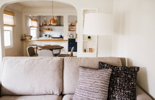 Newberg House | Renovated Cottage Near Park & Cultural Hub - 10/10 Guest Rated