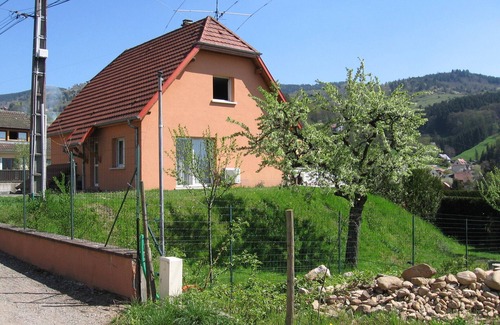 Soultzeren Apartment | Idyllic F2 Rental in the Munster Valley, Guest Rated 9.8