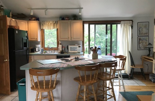 North Truro House | Beachside Retreat: Walk to Cold Storage Beach, Guest Rated 10/10