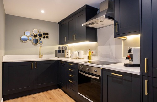 Georgian Quarter Apartment | Premier Retreat in Liverpool with Spa and Breakfast Included