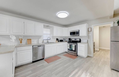 Temple House | Charming Retreat in Temple