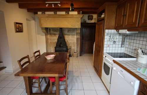 Lironcourt Cottage | Cozy Gite Lironcourt: 2 Bedroom Retreat with Great Amenities