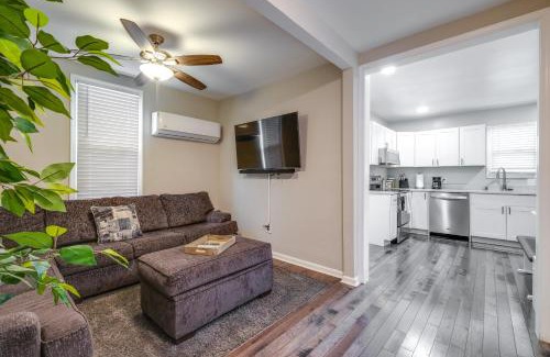 Roanoke House | Pet-Friendly Roanoke Vacation Home - Close to Downtown!