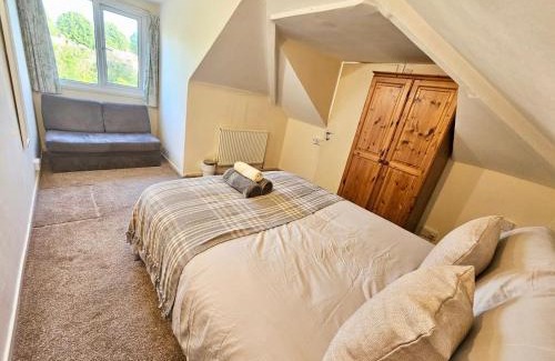 Filton House | Cozy Room Near Southmead with Great Guest Rating