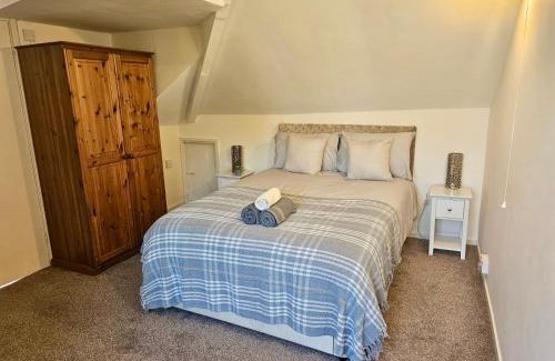Filton House | Cozy Room Near Southmead with Great Guest Rating