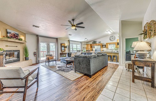 Ruidoso House | Scenic Ruidoso House with Deck & Mountain Views, Rated 9.8