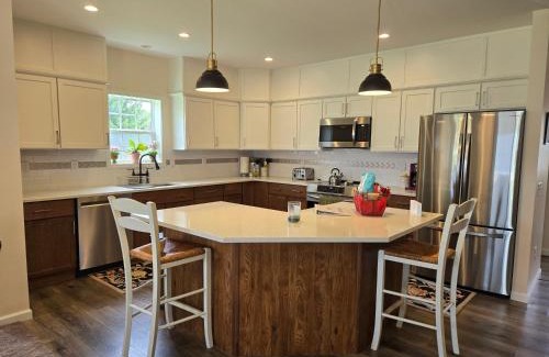 Ellicottville House | Charming Rural Retreat Entire Home Cozy New for 8