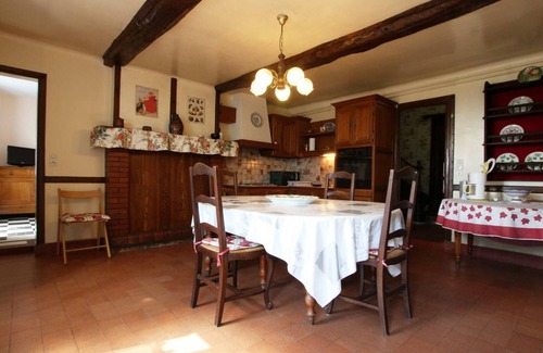 Saint-Fromond Cottage | Cozy Gite Saint-Fromond with Spa and Family Amenities