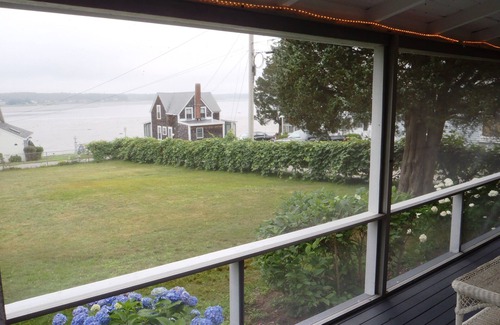 Kingston Cottage | Historic Oceanfront Retreat Overlooking Kingston & Duxbury